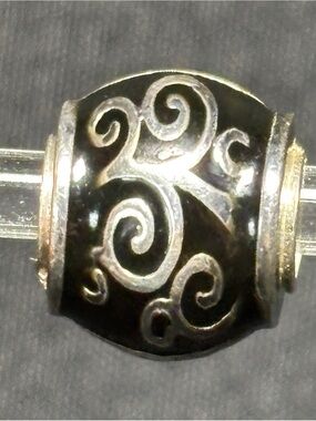 Halia Black Swirl Barrel Bead Charm - Sterling silver